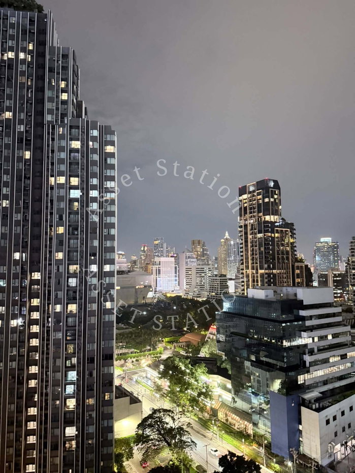 picture Wittayu Complex |🚅 Near BTS Ploen Chit and Central Embassy - 11/12