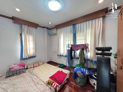 รูป ขายบ้านเดี่ยวหลังใหญ่ หมู่บ้านดิเอมเมอรัลด์ การ์เด้น 1 ถนนราชพฤกษ์-บางบัวทอง หลังใหญ่ 83.4 ตร.ว. จอดรถได้ถึง 4 คัน - รูปที่ 13/14