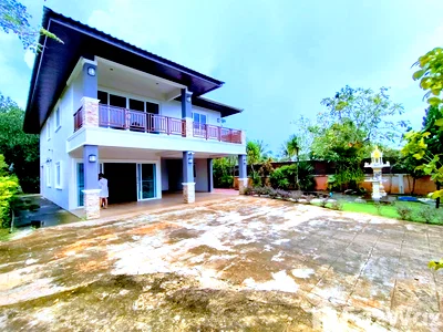 Houses for rent Don Jom Tao Road Phuket : 3 Bedroom House for rent in Thep Krasattri, Phuket  6855155