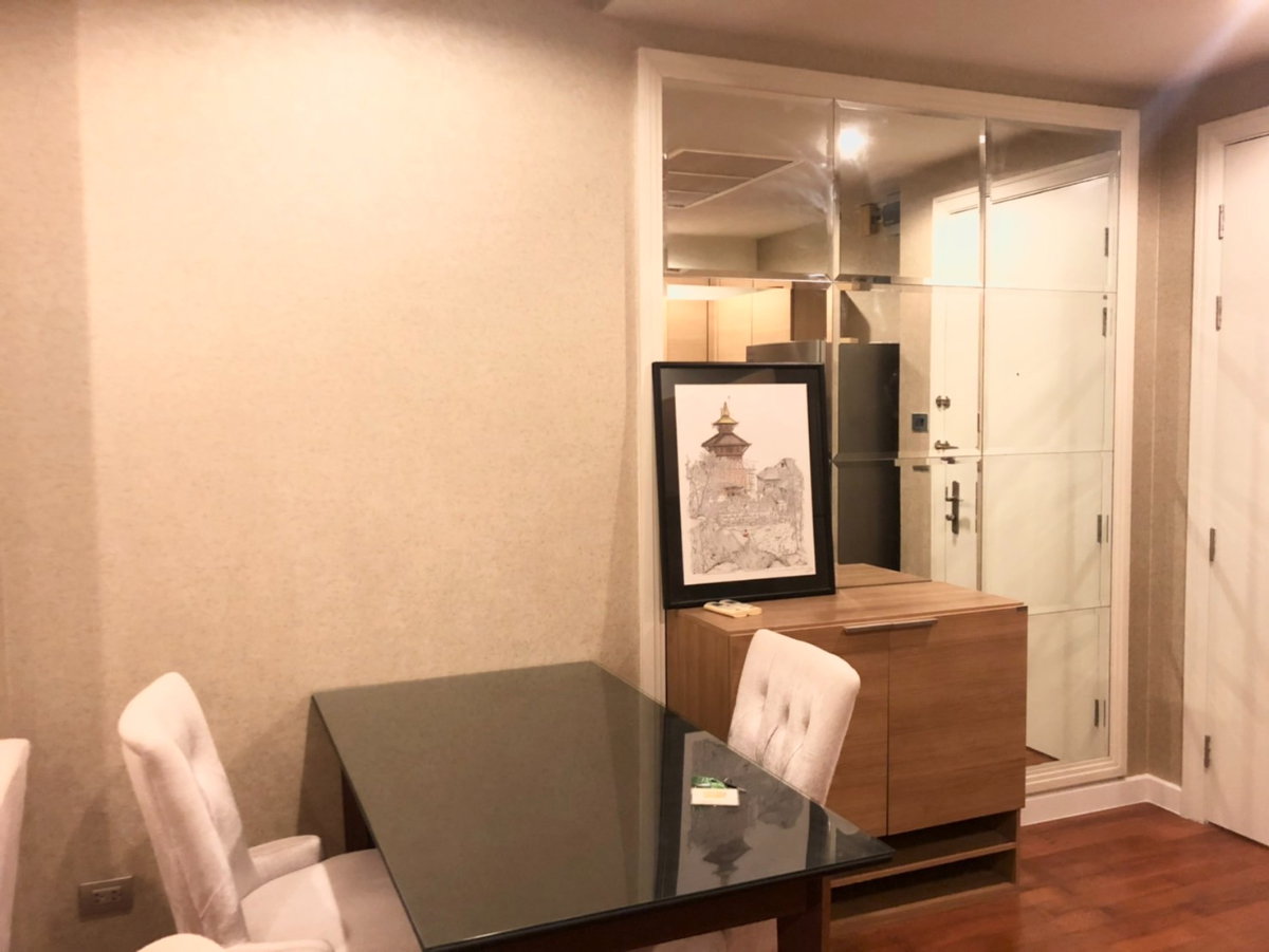 รูป ปล่อยเช่า ดิ แอดเดรส ชิดลม แบบ 1 ห้องนอน 1 ห้องน้ำ ขนาด 57 ตร.ม. ตกแต่งสวยงาม พร้อมเฟอร์นิเจอร์ครบ ราคา 38,000 บาท/เดือน สนใจติดต่อ Line: siriwong.in - รูปที่ 6/25
