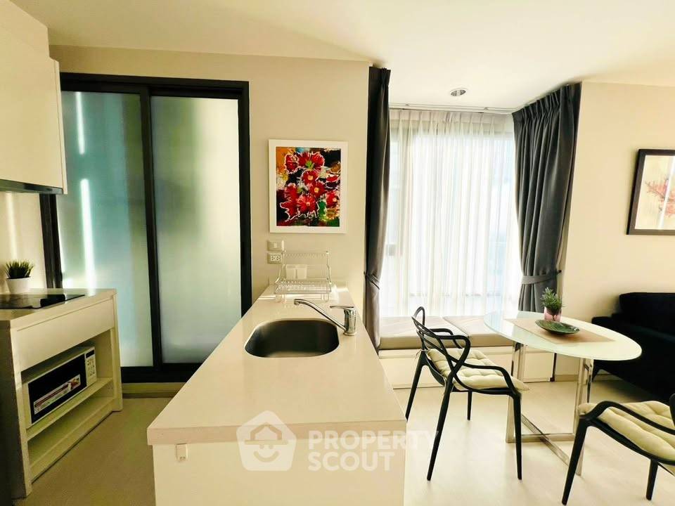 picture 1-BR Condo at Rhythm Sukhumvit 42 near BTS Ekkamai (ID 3410511) - 10/12