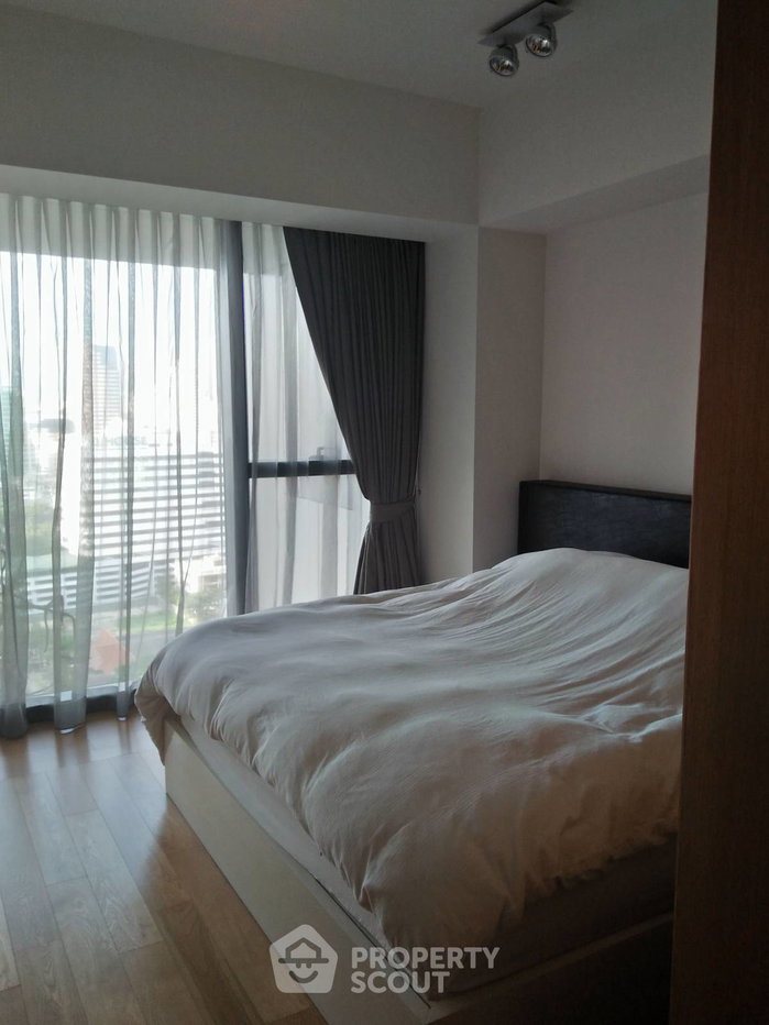 picture High-Floor 2-BR At The Met Sathorn Near BTS Chong Nonsi (ID 3411030) - 3/10