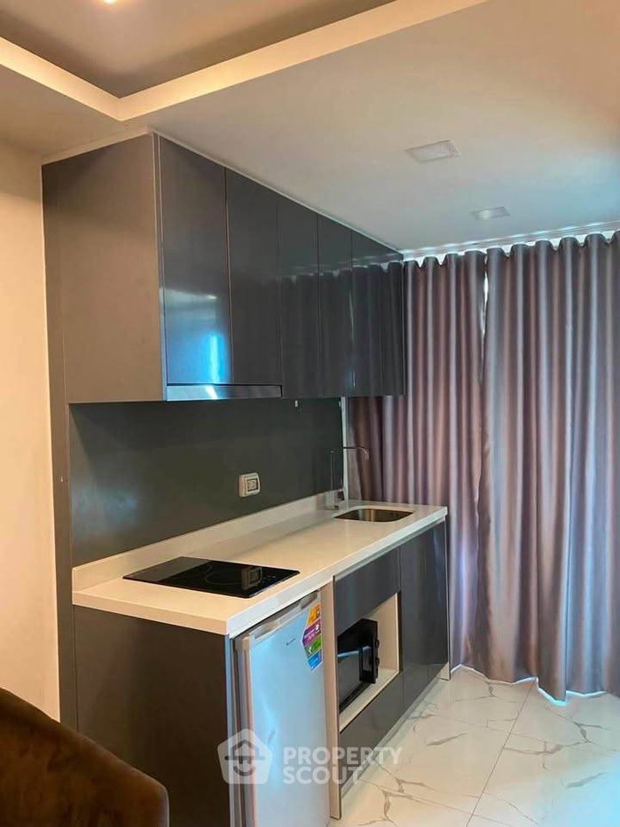 รูป คอนโด 1 ห้องนอน Arcadia Center Suites ย่านพระตำหนัก (ID 3411360) - รูปที่ 5/8