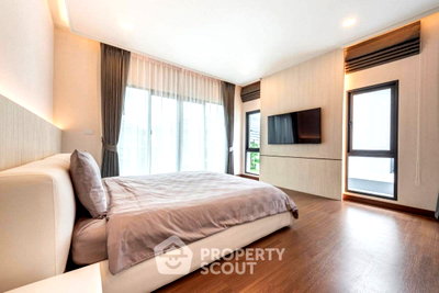 Houses for rent : 351 Sqm 4-BR House At The City Bangna (ID 3413733)