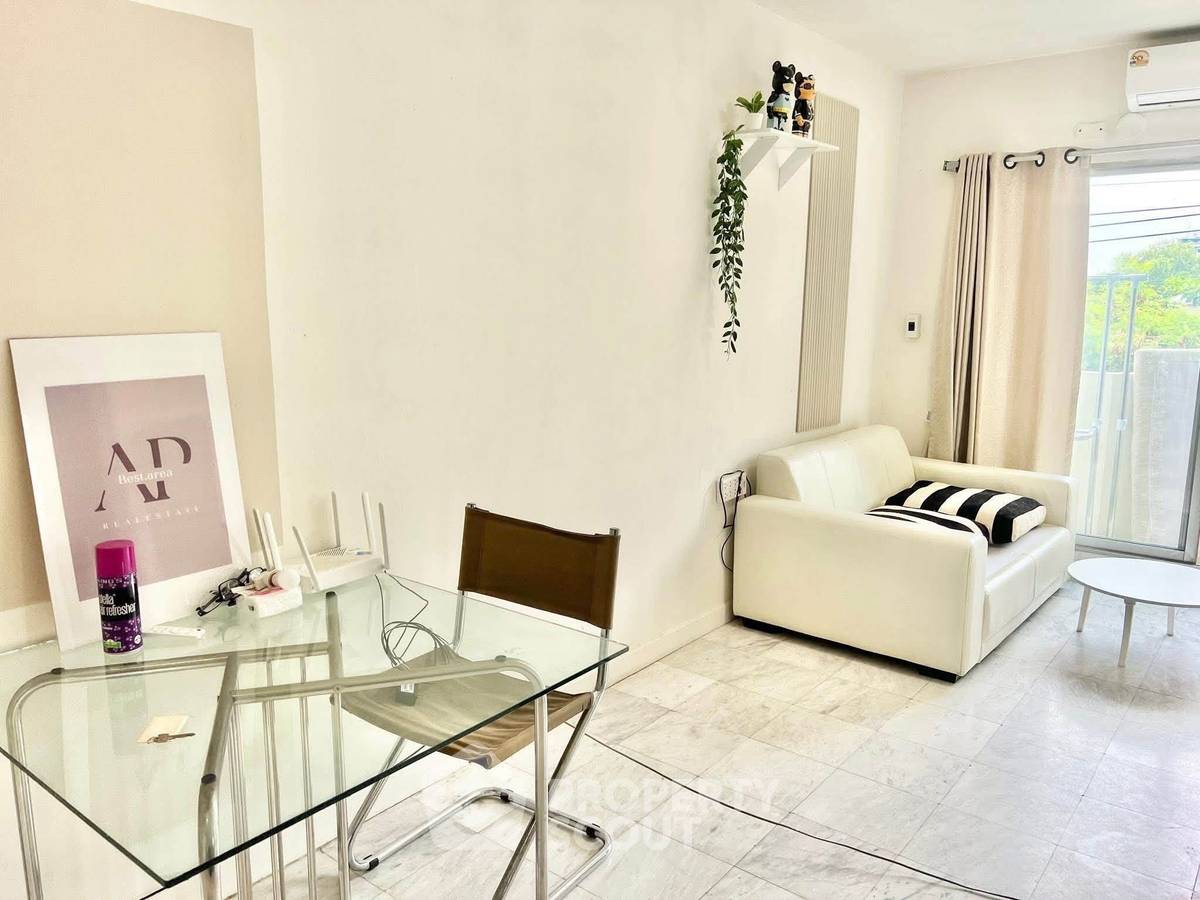 picture Pet-Friendly 2-BR Baan Suanthon For Sale Near BTS Sena Nikhom (ID 3412565) - 5/9