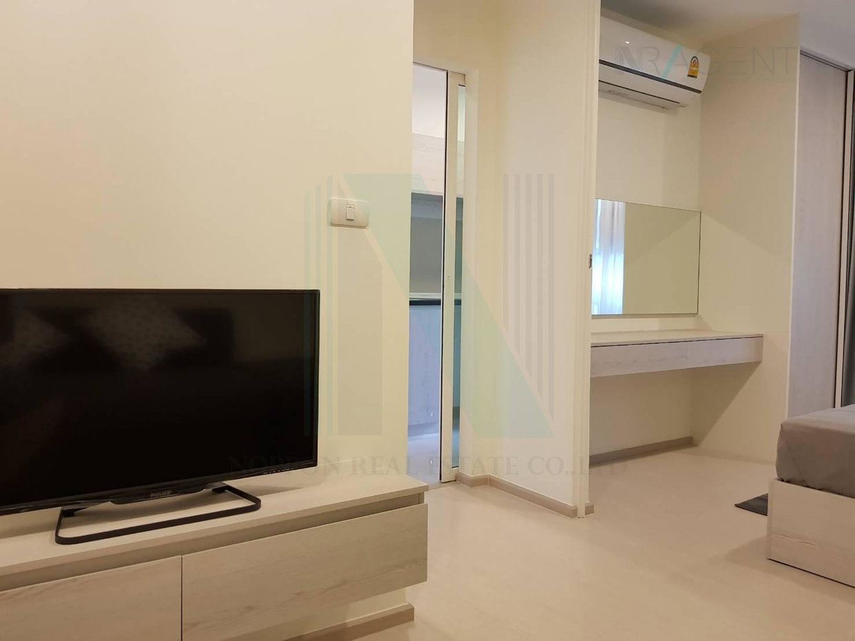 picture For rent condo ASPIRE ERAWAN Building 1, Floor 10,1 bed room, Room size 30.00 sqm - 1/8