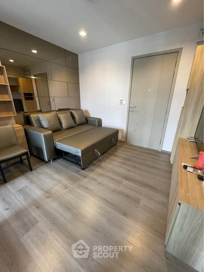 picture Studio Condo at The Politan Rive near MRT Phra Nang Klao Bridge (ID 3411920) - 6/18