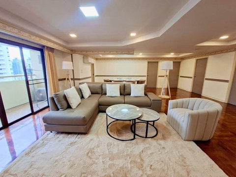 ME2500705 Penthouse ฟีลบ้านเดี่ยวใจกลางเมือง! ที่ Grand Tower สุขุมวิท 39 ห้องสวย 280 ตร.ม. พร้อมอยู่