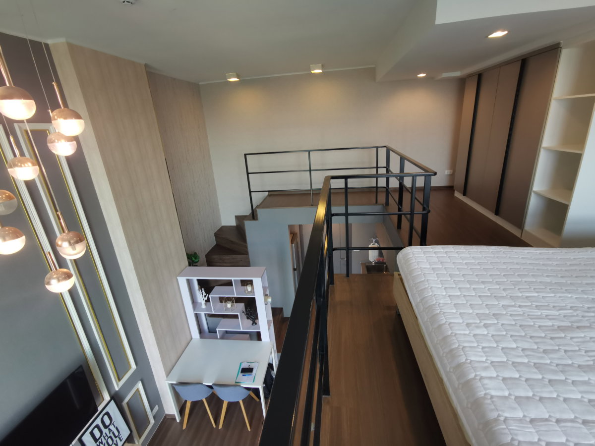 รูป 2 ห้องนอน 1 ห้องน้ำ Lofts style ชั้นสูง ที่ IDEO New Rama9 ห้องสวยตรงปก วิวเมือง - รูปที่ 18/36