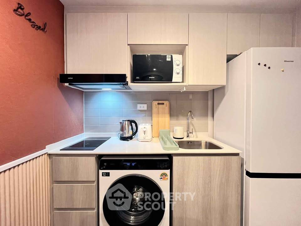 picture 2-BR Condo At COBE Ratchada-Rama 9 Near MRT Huai Khwang (ID 3410593) - 12/21