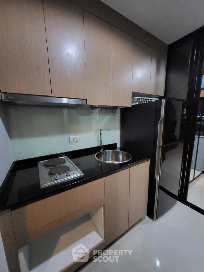 picture 200m To MRT Ratchadaphisek | 1-BR L Loft Ratchada 19 (ID 1470162) - 8/25