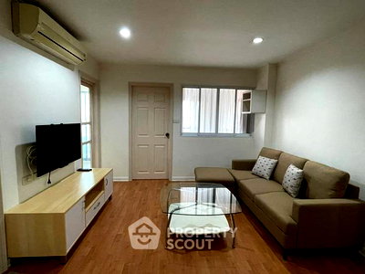 Condos for rent : 1-BR Condo at Lumpini Ville Phahol-Suthisarn near BTS Saphan Khwai (ID 633559)