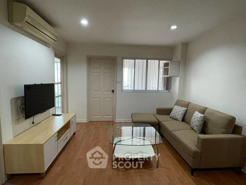1-BR Condo at Lumpini Ville Phahol-Suthisarn near BTS Saphan Khwai (ID 633559)