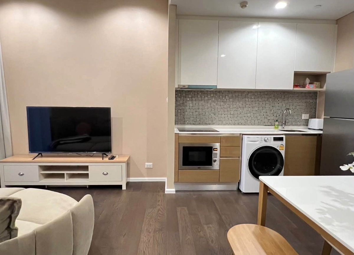 picture Condo for Rent at The Saint Residences (C6910030) ID Line : @condo44 - 5/9