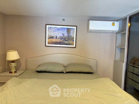 1-BR Condo at SOHO Bangkok Ratchada near MRT Huai Khwang (ID 3412186)