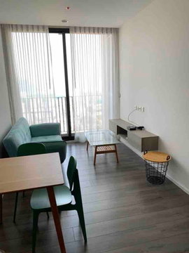 Unit Available at Whizdom Essence Sukhumvit–Multiple units available—prices negotiable!