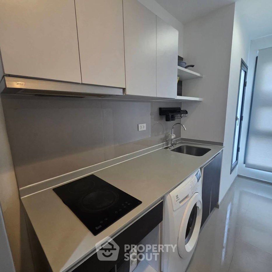 picture 100m To MRT Huai Khwang | 2-BR Centric Ratchada - Huai Khwang (ID 3412263) - 15/15