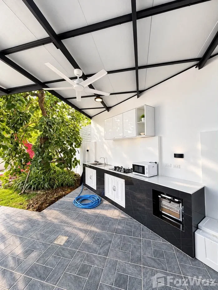 picture 6 Bedroom Villa for rent in Bang Lamung, Chon Buri  6802739 - 3/19