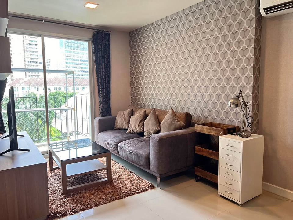 รูป 🟪🟦🟩🟨🟧 ให้เช่า The Clover Thonglor 18 // ห้องว่าง 1/10/67 🛎️🛎️ | 𝗟𝗶𝗻𝗲@: @𝗮𝘀𝘀𝗲𝘁𝘀𝗽𝗿𝗼 - รูปที่ 2/7