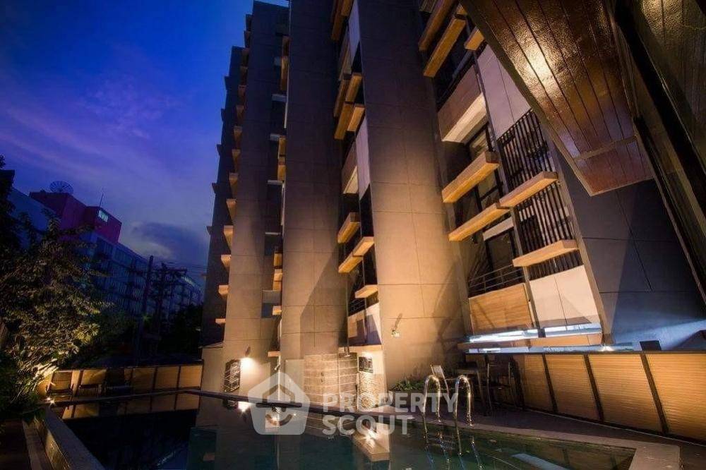 picture 200m To MRT Ratchadaphisek | 1-BR L Loft Ratchada 19 (ID 1470162) - 2/25
