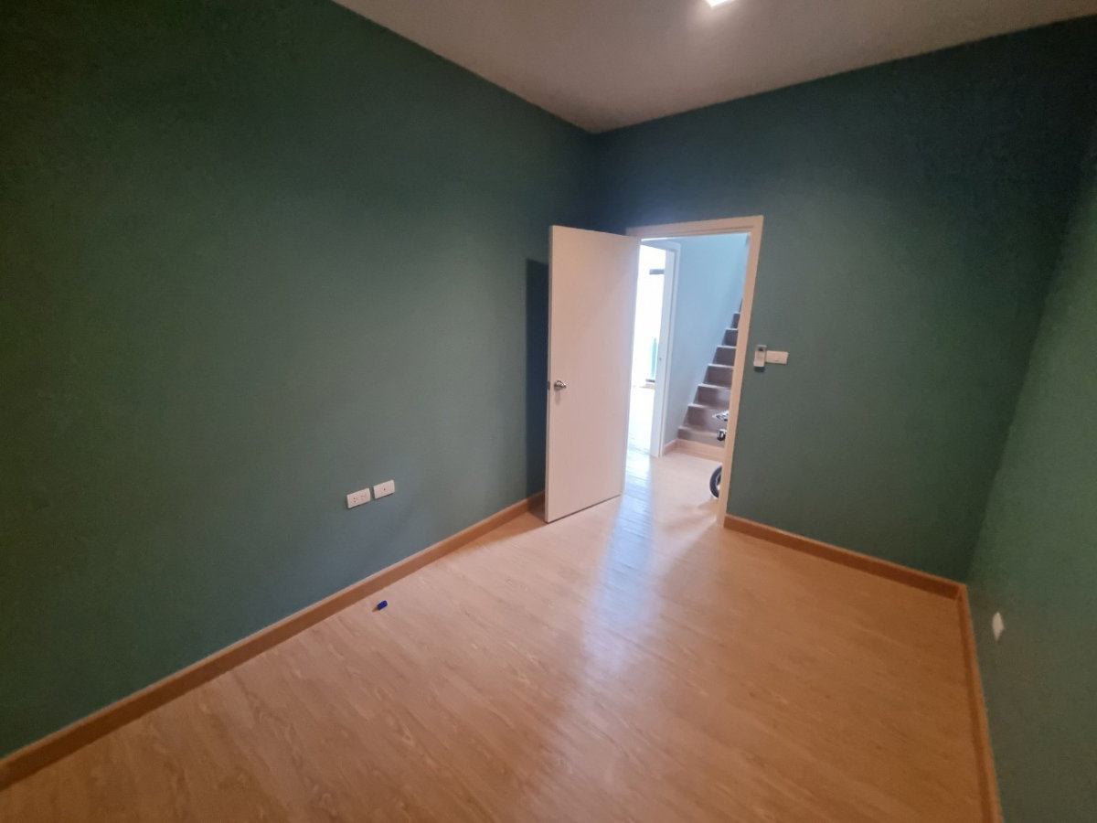 รูป 🏠 ทาวน์โฮม 3 ชั้น หน้ากว้าง 7.5 เมตร พื้นที่ใช้สอย 222 ตรม. - รูปที่ 9/12
