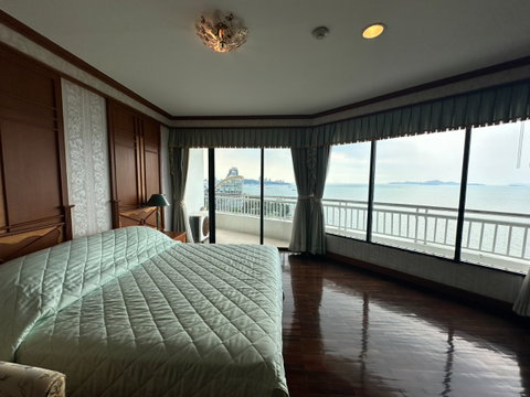 for sale Saranchol condominium 250 Sq.m 3 Bed 3 Bath room front Sea view (S03-2811)