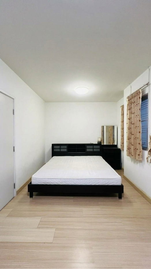 picture Two story townhome for Sale a prime location - 16/23
