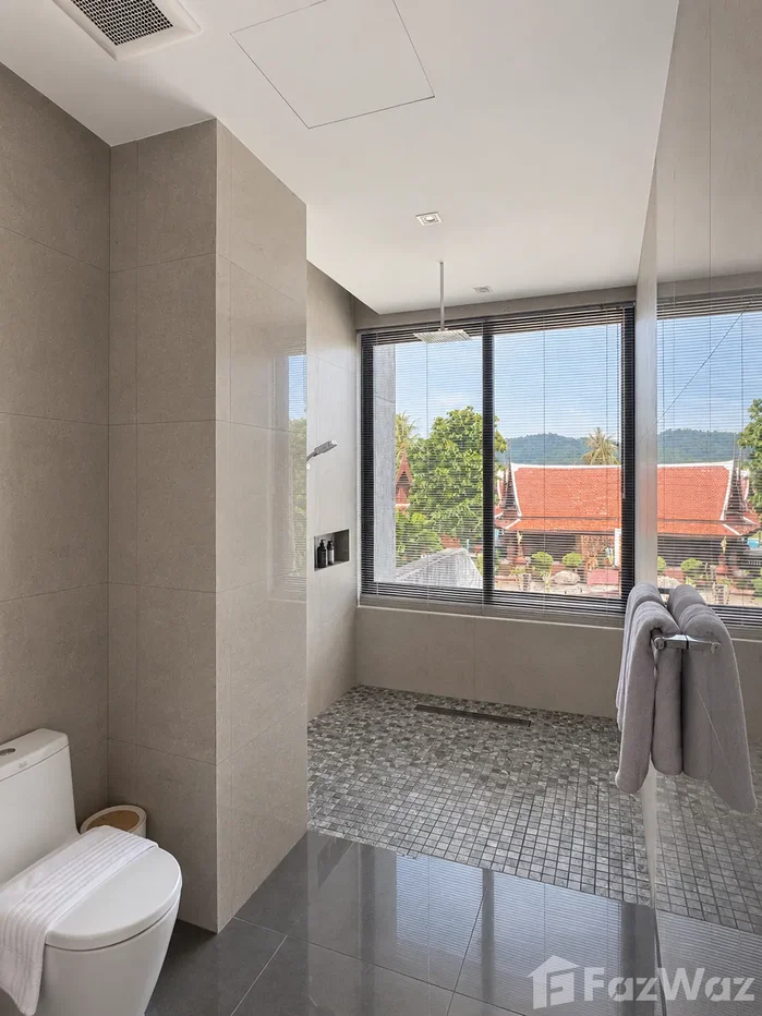 picture Luxury Four Bedroom Villa By The Sea 6866089 - 35/49