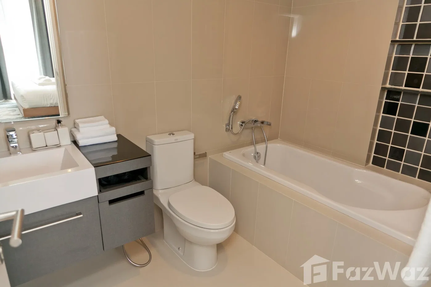 picture 2B/2B 66 SQM Building B The Deck Patong 6866513 - 9/11