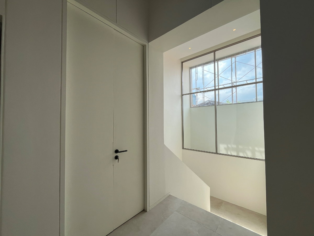 รูป ขาย Residential Home Office รัชดา 32 (RCD32) บ้านเลขที่ 32/154 | โฮมออฟฟิศหรู 4 ชั้น พร้อมลิฟต์และที่จอดรถ 8 คัน - รูปที่ 15/28