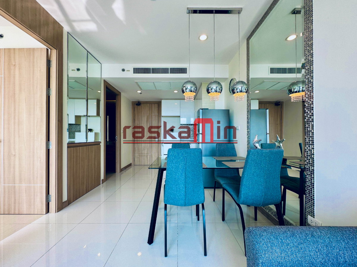 picture Sea View + Large Balcony – 1 Bed at The Riviera Wongamat (Building A) - 7/9