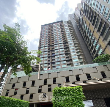 2-BR Condo For Sale 100m To BTS Wongwian Yai At Hive Taksin (ID 3413979)