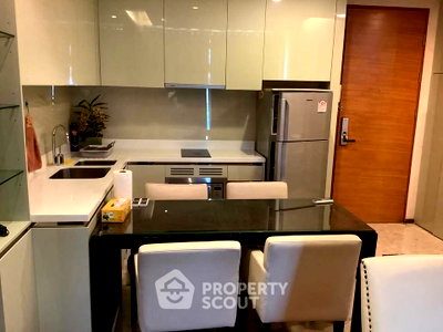 Condos for sale : 2-BR Condo at The Address Sukhumvit 28 near BTS Phrom Phong (ID 3313018)