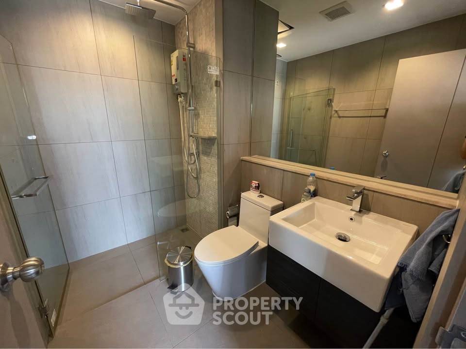 picture Studio Condo at The Politan Rive near MRT Phra Nang Klao Bridge (ID 3411920) - 11/18
