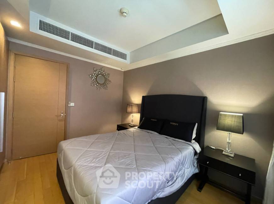 picture 24th-Floor 2-BR Condo | Prive By Sansiri | BTS Phloen Chit (ID 3393445) - 4/11
