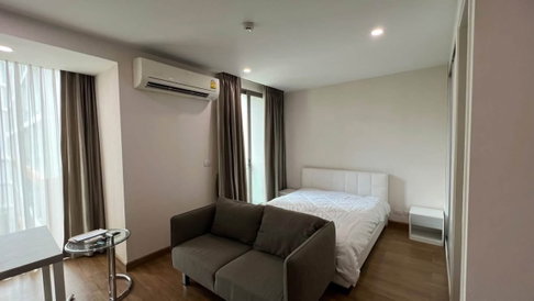 🍃 ให้เช่าคอนโด Nimmana Condo ( นิมมานา คอนโด ) ทำเลดีมาก เดินทางสะดวก ใจกลางนิมมาน ใกล้ 7-11 Supermarket มหาวิทยาลัย เมญ่า และอื่นๆอีกมากมาย