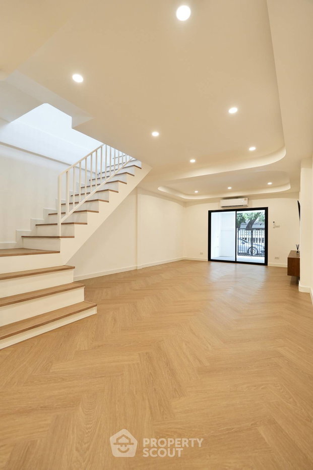 รูป ทาวน์เฮ้าส์ 2 ห้องนอน ขาย Sosu Nakhon Village 2 ทำเลหลักสี่ (ID 3412921) - รูปที่ 11/13