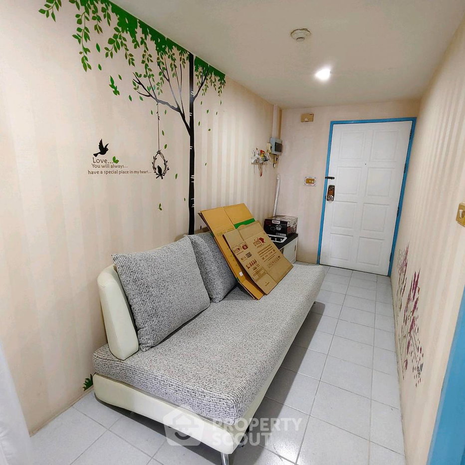picture 1-BR Condo at Supalai Park Phaholyothin near BTS Ha Yaek Lat Phrao (ID 3388607) - 1/4