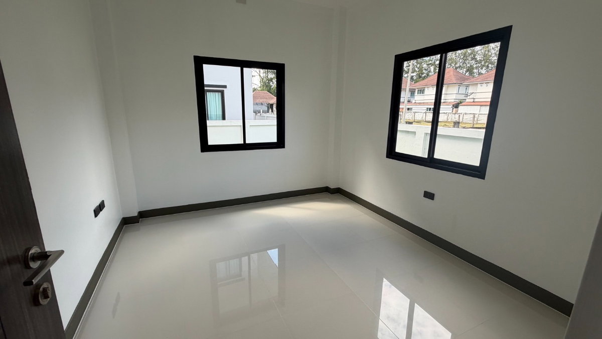 picture D Herbitat House For Sale !! 4 Bedroom 3 Bathroom 1 Kitchen - 5/16