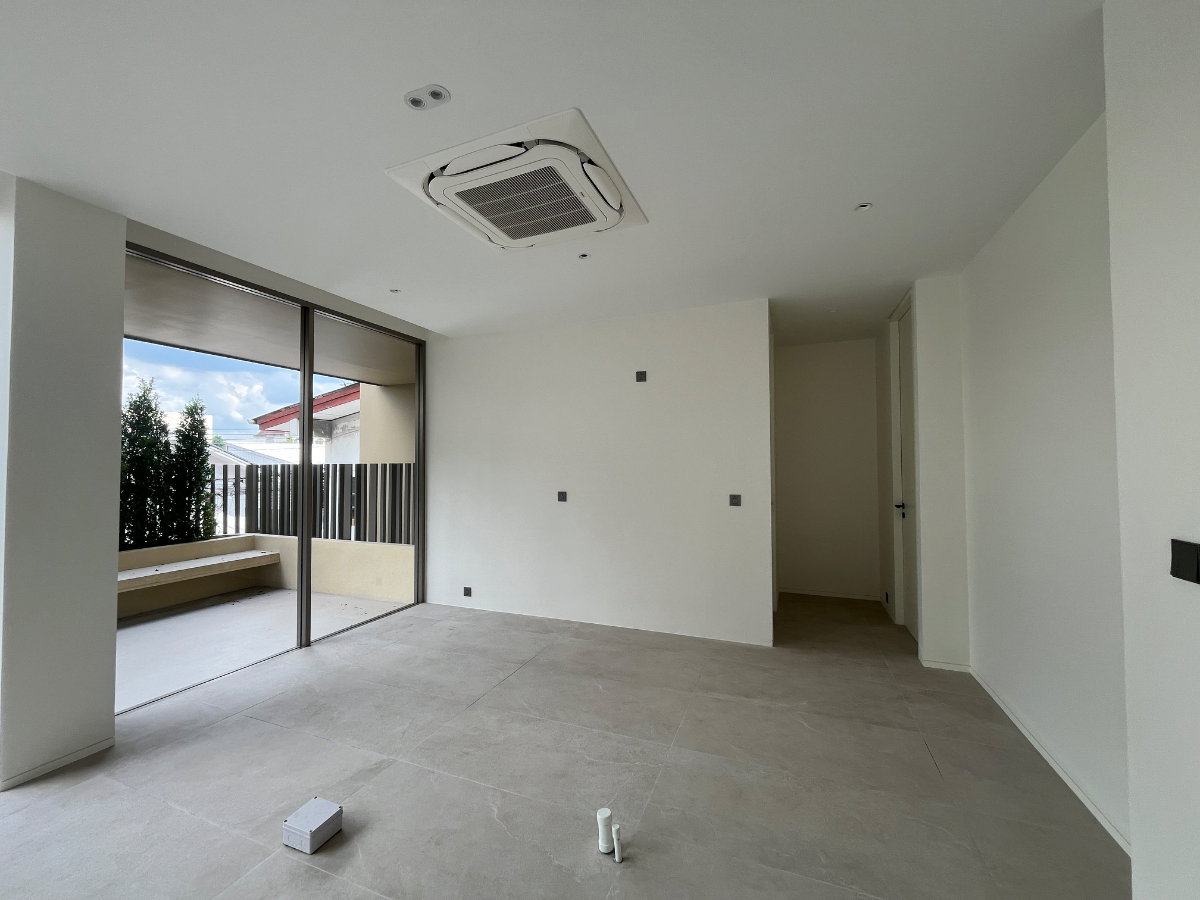 รูป ขาย Residential Home Office รัชดา 32 (RCD32) บ้านเลขที่ 32/154 | โฮมออฟฟิศหรู 4 ชั้น พร้อมลิฟต์และที่จอดรถ 8 คัน - รูปที่ 21/28