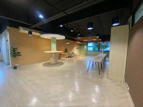 รูป ให้เช่าอาคารสำนักงาน 2 ชั้น ทำเลวิภาวดีรังสิต (ติดถนนใหญ่)  / แอร์ทั้งอาคาร / จอดรถหลายคัน / เหมาะหลากหลายธุรกิจ - รูปที่ 10/18