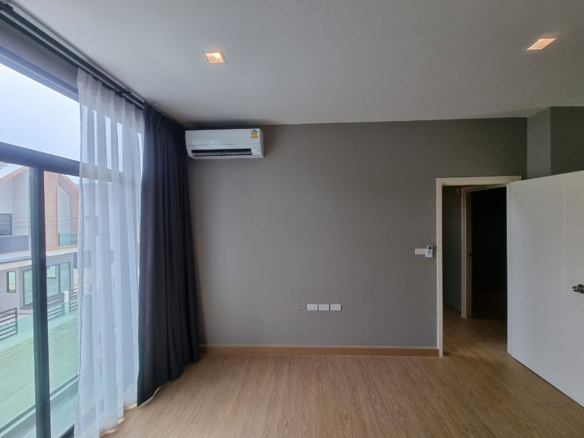 รูป 🏠 ทาวน์โฮม 3 ชั้น หน้ากว้าง 7.5 เมตร พื้นที่ใช้สอย 222 ตรม. - รูปที่ 3/12