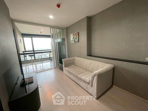 1-BR Condo at Rhythm Sukhumvit 44/1 near BTS Phra Khanong (ID 2944038)