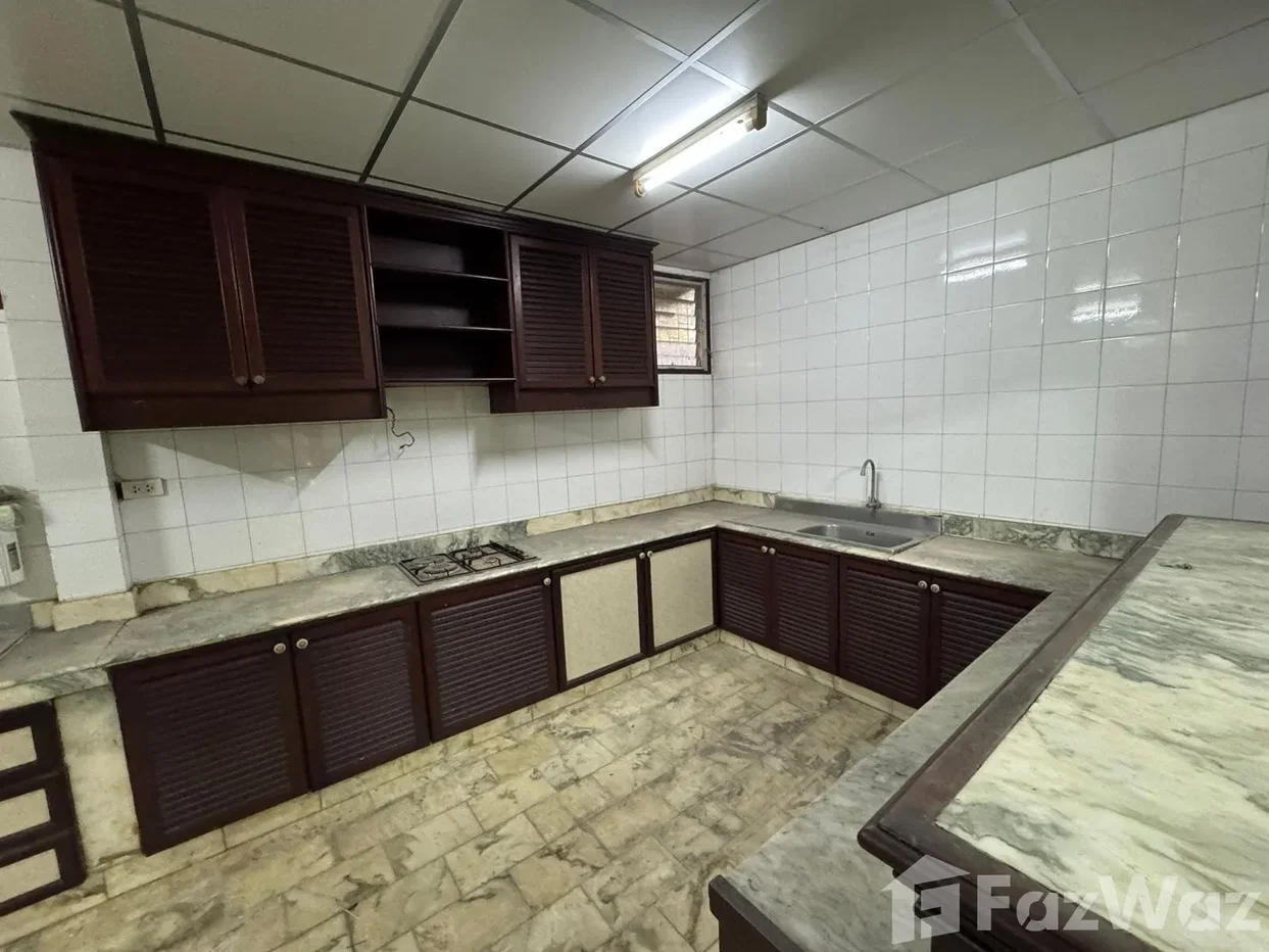 picture 4 Bedroom Townhouse for sale in Wat Tha Phra, Bangkok 6865644 - 9/30