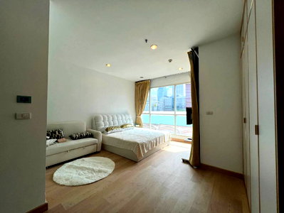 Condos for rent : P-10603 For Rent: The Address Chidlom Fully Furnished