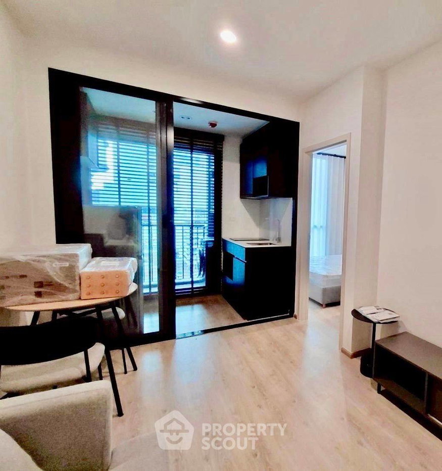picture 1-BR Condo at Nue District R9 near MRT Phra Ram 9 (ID 3414526) - 4/8