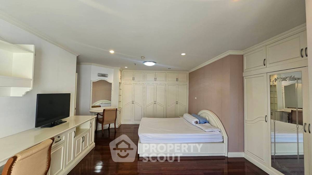 picture 3-BR Condo at Fifty Fifth Tower Thonglor near BTS Thong Lor (ID 512248) - 11/25