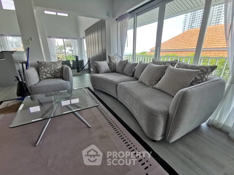 คอนโด 3 ห้องนอน ขนาด 200 ตร.ม. Duplex ในพระตำหนัก (ID 3414604)