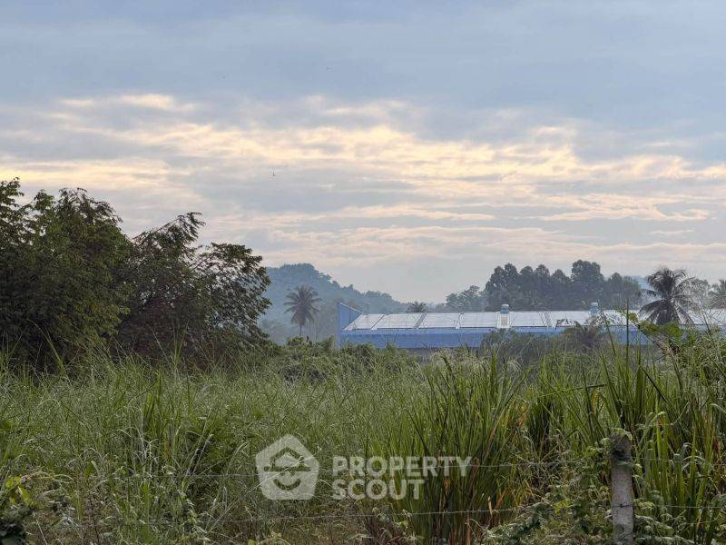picture Land For Sale In Nong Kham, Si Racha, Chon Buri (ID 3415949) - 4/11