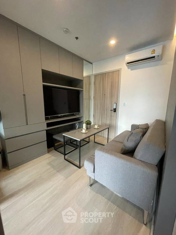 picture 23rd-Floor 1-BR Sathorn Bridge Tower Near BTS Krung Thon Buri (ID 3415015) - 6/16